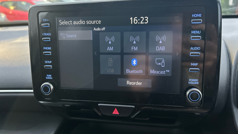 Toyota Yaris Cross 1.5 Hybrid Design 5dr CVT Hybrid Estate